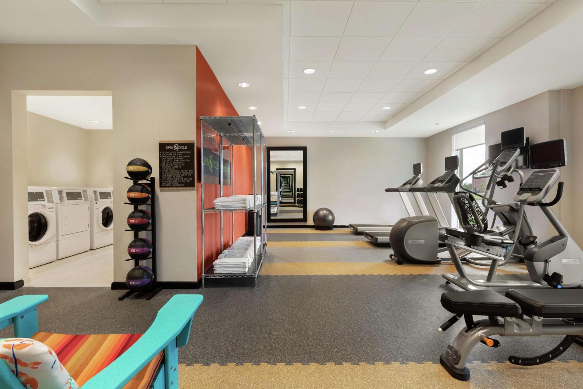 פולר Home2 Suites By Hilton Savannah Airport מראה חיצוני תמונה